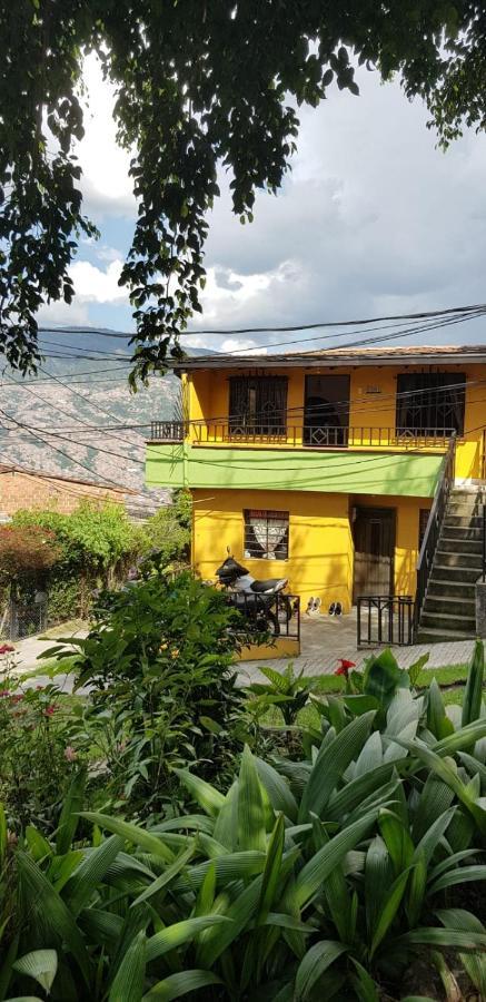 Wonderful House With Views In Medellin-Fiber Optics Lejlighed Eksteriør billede